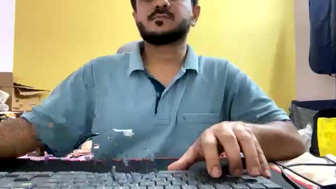 bighandsomesatisfy online show from 02-12-26, 03:40