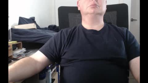 bighorn1981 online show from 12-05-25, 05:27