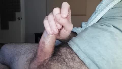 Snapshot of bighugecum543 chatting on 03-27-26, 02:39 bighugecum543 online show from 03-27-26, 02:39