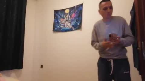 Snapshot of bighunter914318 chatting on 02-20-26, 04:40 bighunter914318 online show from 02-20-26, 04:40