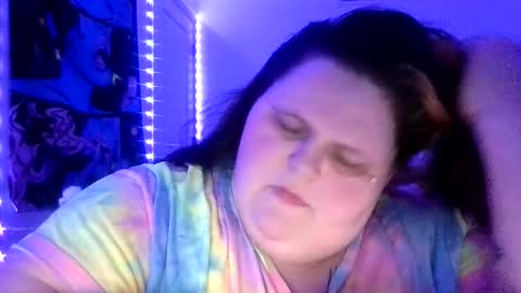 Snapshot of bigmama91 chatting on 11-18-25, 01:37 bigmama91 online show from 11-18-25, 01:37