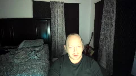 bigmike20129020 online show from 02-14-26, 07:49