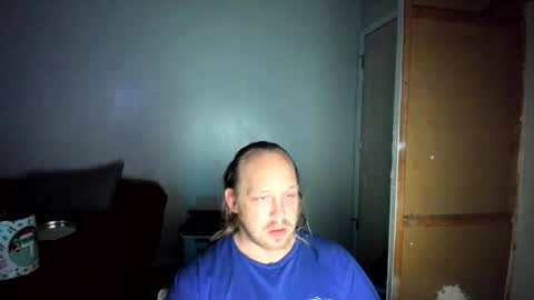 Snapshot of bigmike20129020 chatting on 05-05-26, 09:39 bigmike20129020 online show from 05-05-26, 09:39