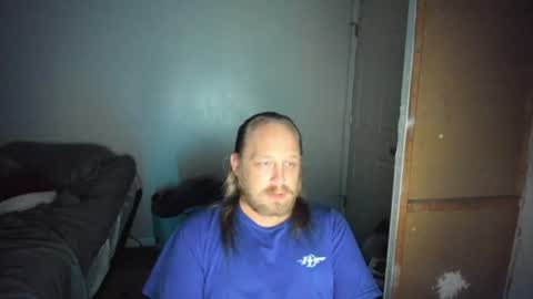Snapshot of bigmike20129020 chatting on 06-18-26, 07:41 bigmike20129020 online show from 06-18-26, 07:41