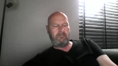 bigmike3339 online show from 09-18-25, 07:32