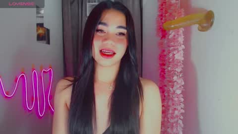 kiaaannaaaa online show from 04-15-26, 12:34