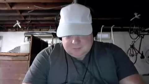 Big Red online show from 04-15-26, 11:16