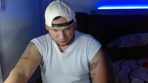 MANUEL online show from 04-08-26, 07:41