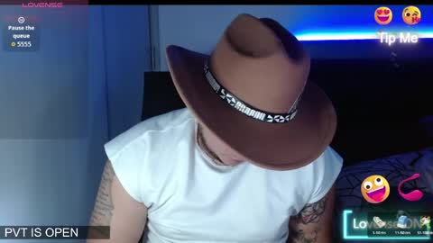 MANUEL online show from 04-15-26, 07:58