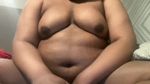 Snapshot of bigtits21111 chatting on 03-08-25, 01:06 bigtits21111 online show from 03-08-25, 01:06