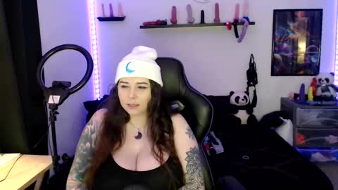 Snapshot of bigtittedtattedlesbian chatting on 10-20-25, 08:42 Nichole lights online show from 10-20-25, 08:42