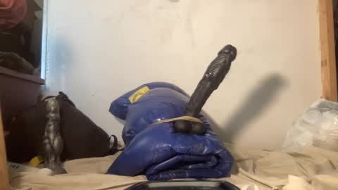 Snapshot of biguywithtoys chatting on 09-28-25, 05:07 biguywithtoys online show from 09-28-25, 05:07