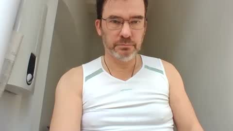 bikertom1988 online show from 02-02-25, 11:30