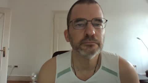 bikertom1988 online show from 02-23-25, 03:29