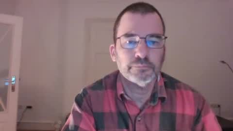 bikertom1988 online show from 03-08-25, 05:43