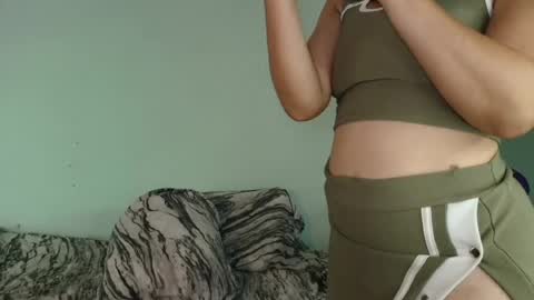 hi  soy   natural girl biki online show from 08-06-26, 01:40