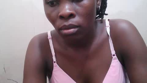 Snapshot of bilia_ebony chatting on 06-27-26, 06:35 Bilia online show from 06-27-26, 06:35
