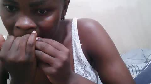 Snapshot of bilia_ebony chatting on 07-02-26, 06:47 Bilia online show from 07-02-26, 06:47