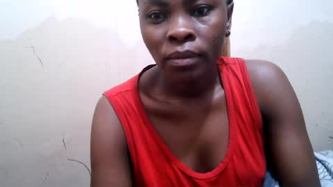 Snapshot of bilia_ebony chatting on 07-05-26, 11:01 Bilia online show from 07-05-26, 11:01