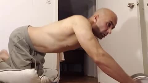 Snapshot of bilie11 chatting on 11-30-25, 06:45 Bilie online show from 11-30-25, 06:45