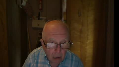 Snapshot of bill_25061 chatting on 06-20-26, 05:27 bill_25061 online show from 06-20-26, 05:27