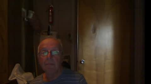 Snapshot of bill_25061 chatting on 07-13-26, 04:21 bill_25061 online show from 07-13-26, 04:21