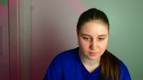 Snapshot of billie_missu chatting on 05-18-26, 08:53 Billie online show from 05-18-26, 08:53