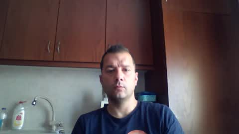 Snapshot of billos26 chatting on 05-27-26, 08:11 billys greece online show from 05-27-26, 08:11