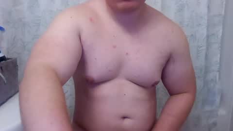 Snapshot of bills5562 chatting on 12-03-24, 01:41 Fitness69 online show from 12-03-24, 01:41