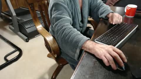 Snapshot of billy471 chatting on 12-14-24, 11:50 billy471 online show from 12-14-24, 11:50