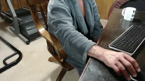 Snapshot of billy471 chatting on 12-31-24, 12:04 billy471 online show from 12-31-24, 12:04