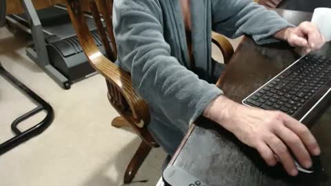 Snapshot of billy471 chatting on 02-15-25, 10:44 billy471 online show from 02-15-25, 10:44