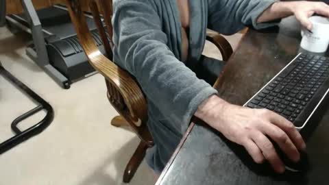 Snapshot of billy471 chatting on 02-25-25, 10:58 billy471 online show from 02-25-25, 10:58