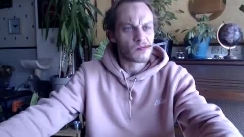 Snapshot of billy_fingercut chatting on 02-25-25, 11:08 Billy FingerCut online show from 02-25-25, 11:08