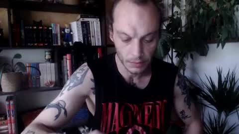 Snapshot of billy_fingercut chatting on 10-20-25, 07:53 Billy FingerCut online show from 10-20-25, 07:53