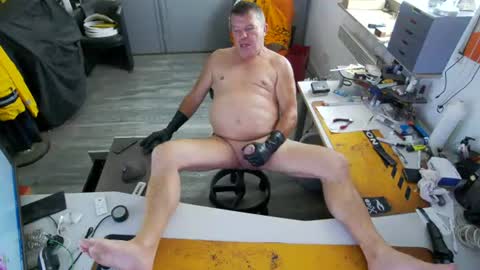 bilutz777 online show from 07-07-26, 12:20