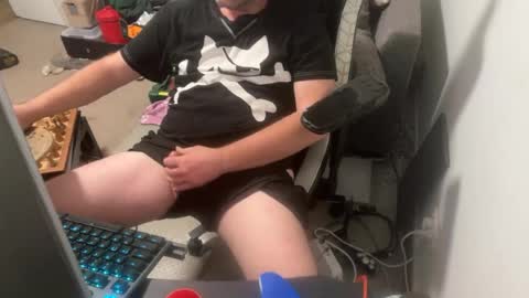 Snapshot of bisexqldniteowl chatting on 07-19-26, 06:50 bisexqldniteowl online show from 07-19-26, 06:50