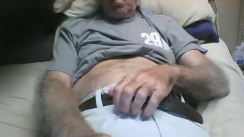 Snapshot of bisoutherner chatting on 04-25-26, 02:36 bisoutherner online show from 04-25-26, 02:36