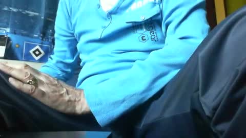 Snapshot of bisven66 chatting on 07-30-26, 04:44 BiSven online show from 07-30-26, 04:44