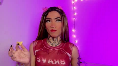  ..  .. online show from 01-10-26, 03:52