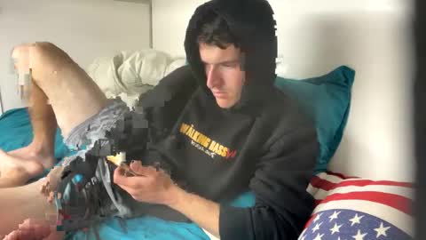 bitedeforain online show from 11-21-25, 08:51