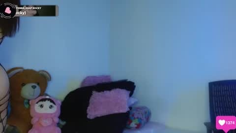 Instagram zpchherry online show from 02-07-26, 11:30