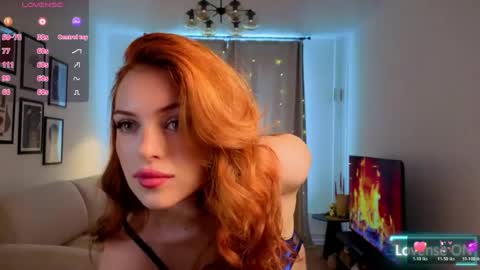 Snapshot of bl4ck_velvet chatting on 07-10-26, 10:51 Kitty online show from 07-10-26, 10:51