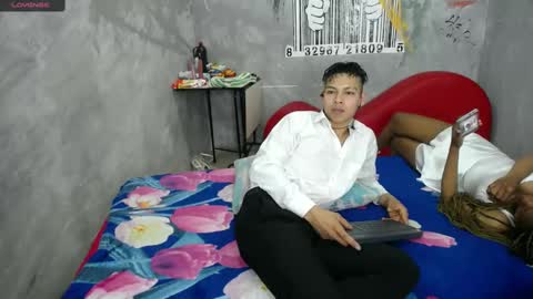 Snapshot of blacckandwhitte chatting on 02-12-25, 05:48 blacckandwhitte online show from 02-12-25, 05:48