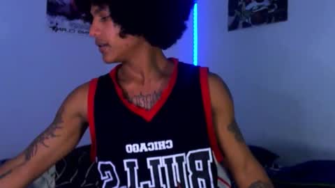 Snapshot of black_arthur chatting on 11-25-25, 02:50 Black Arthur online show from 11-25-25, 02:50