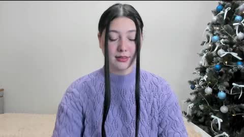 Snapshot of black_berry_bla_ck chatting on 12-14-24, 10:13 black_berry_bla_ck online show from 12-14-24, 10:13