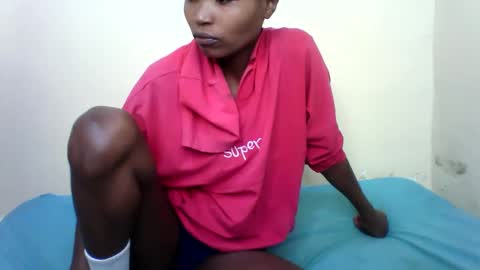 Snapshot of black_divas1 chatting on 02-18-26, 05:58 black_divas1 online show from 02-18-26, 05:58