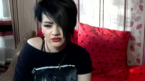 black_hot_01 online show from 01-04-25, 07:34