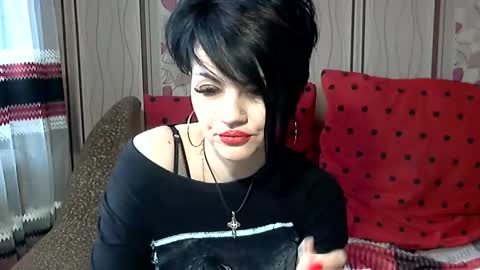 black_hot_01 online show from 02-24-25, 09:32