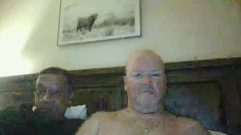 black_n_white4 online show from 12-14-24, 12:44